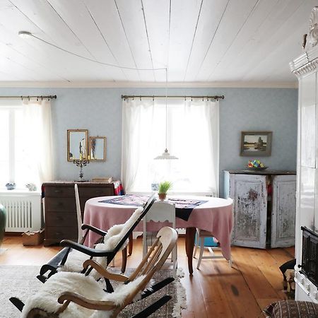 1800'S Townhouse Villa โลวิซา ภายนอก รูปภาพ